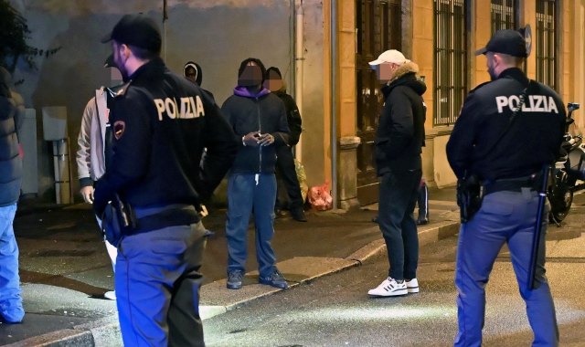 Studentesse inseguite, negozi che “scappano”: via Como inquietante