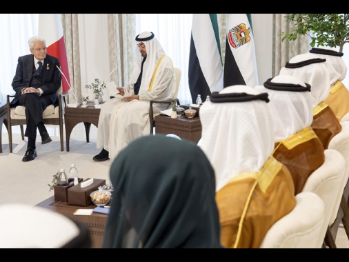 Mattarella a connazionali ad Abu Dhabi, contribuite a pace e dialogo