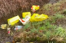 Incivili in trasferta. E il sindaco fa pulizia