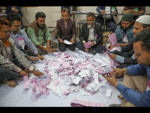 Bangladesh, il partito nazionalista Bnp rivendica la vittoria alle parlamentari