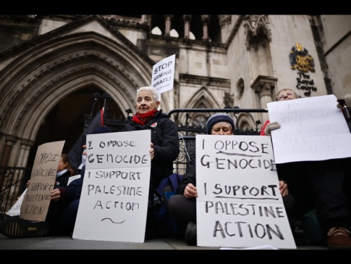Palestine Action vince ricorso contro la messa al bando del governo Gb