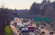Incidente in Autolaghi, tre chilometri di coda
