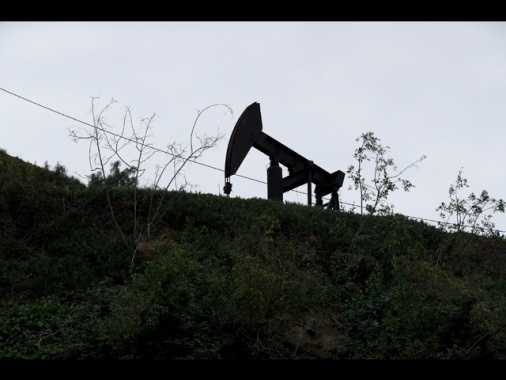 Petrolio in rialzo, il Wti a 62,52 dollari al barile