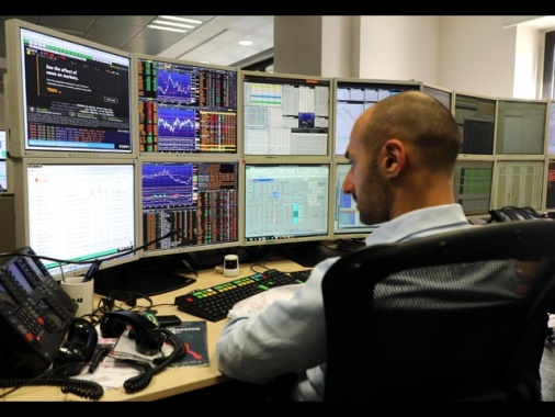 Lo spread tra Btp e Bund chiude stabile a 60 punti