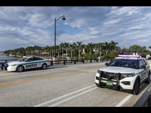 'Uomo armato entra a Mar-a-Lago, ucciso dal Secret Service'