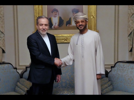L'Oman conferma, 'giovedì a Ginevra nuovo round di colloqui Iran-Usa'