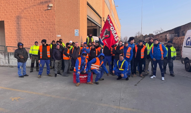 Sciopero Gls, braccia incrociate a Cassano