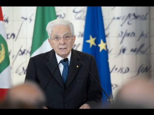 Salute: Mattarella, tutti abbiano pari diritti e pari opportunità cure