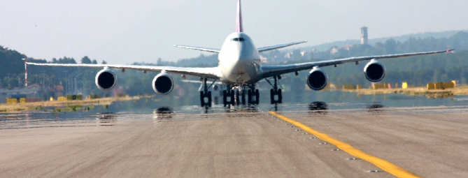 Malpensa, un mese e mezzo senza pista. Ma si vola