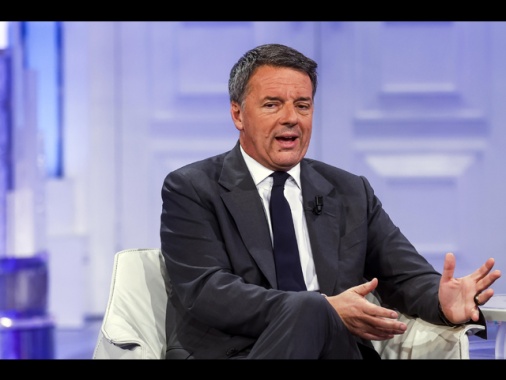 Renzi, Meloni non avvisata da Trump, l'Italia sovranista non conta