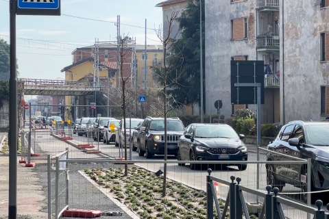 Quattrocento firme contro la pista ciclopedonale di viale Belforte