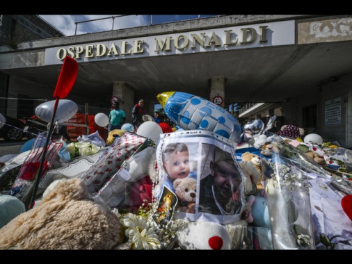 La morte di Domenico, domani incidente probatorio e autopsia