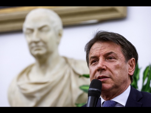 Conte, in Iran un disastro, escalation senza limite