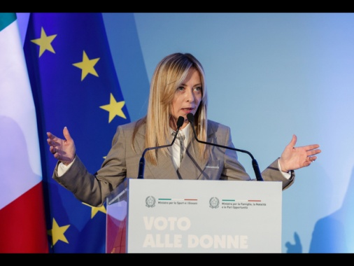 Meloni, parità un diritto non una concessione, non si fa con le quote