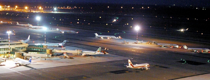 «Fumo in cabina»: allarme a Malpensa