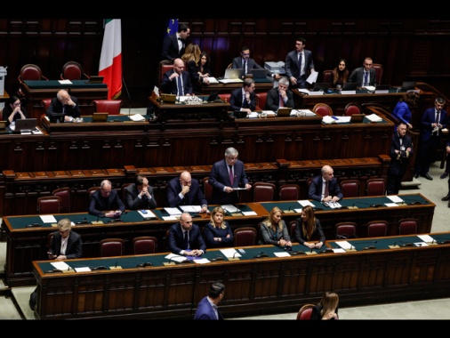 Tajani, 'impegno per de-escalation, canali aperti con l'Iran'