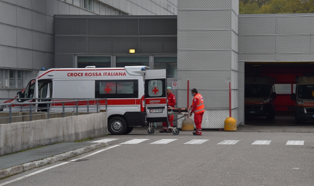 Il 47enne è stato trasferito all’ospedale di Legnano (foto Archivio)
