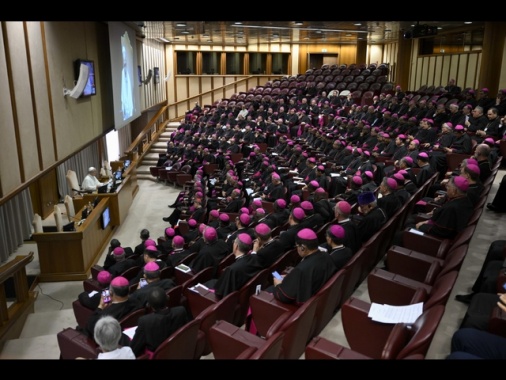 Cei, 'fermare la violenza', preghiera e digiuno il 13 marzo