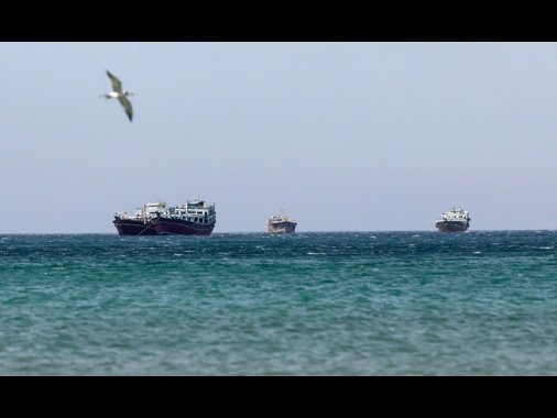 Lloyd's di Londra, 'mille navi bloccate a Hormuz, valgono 25 miliardi'