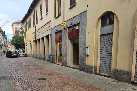 Addio botteghe storiche, aumentano i servizi alla persona