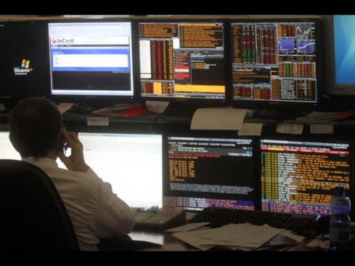 Lo spread tra Btp e Bund apre in calo a 70 punti base