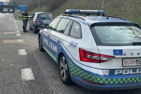 A Malpensa multe e telecamere contro gli “aspettoni”