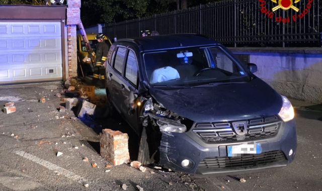 L’intervento dei vigili del fuoco a Somma Lombardo