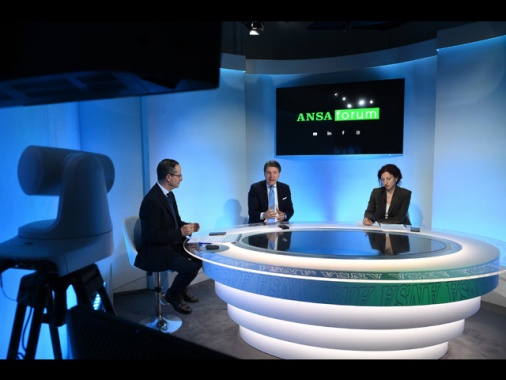 Conte, Meloni non condanna e non condivide? Non può barcamenarsi