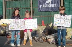 Anche i bambini ripuliscono Angera: raccolti 5 quintali di rifiuti