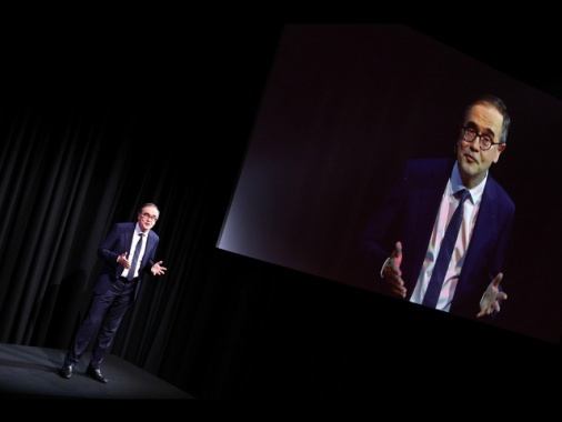 Gruppo Renault, Provost annuncia 36 nuovi modelli entro il 2030. Rimane l'ibrido