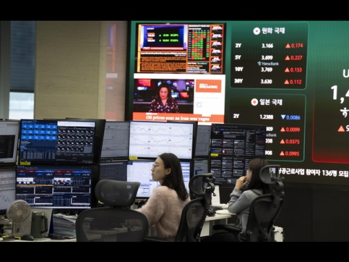 Borsa: l'Asia chiude in rialzo con Trump sulla fine della guerra