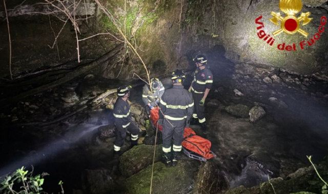 Trovato morto nel greto del torrente a Barasso