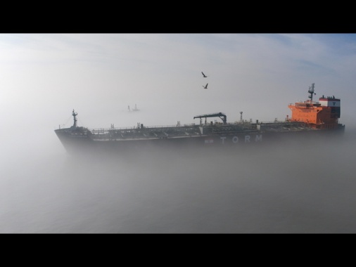 Teheran, 'preparatevi al petrolio a 200 dollari al barile'