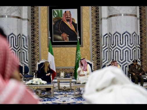 Meloni, il governo va avanti non abbiamo tempo da perdere