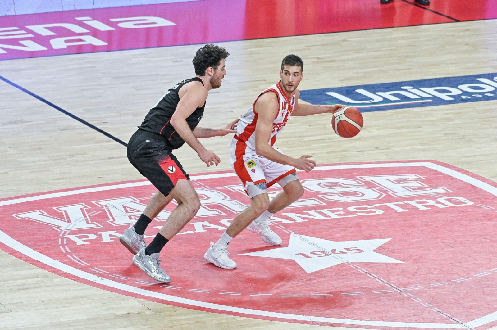 VARESE BASKET SERIE A OPENJOBMETIS PALLACANESTRO VARESE VS. VIRTUS SEGAFREDO BOLOGNA NELLA FOTO GIOVANNI DE NICOLAO