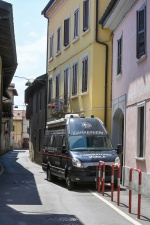 MALNATE CARABINIERI RIS DI PARMA SUL LUOGO DELL’OMICIDIO DI CARMELA FABOZZI IN VIA SANVITO PER RILIEVI