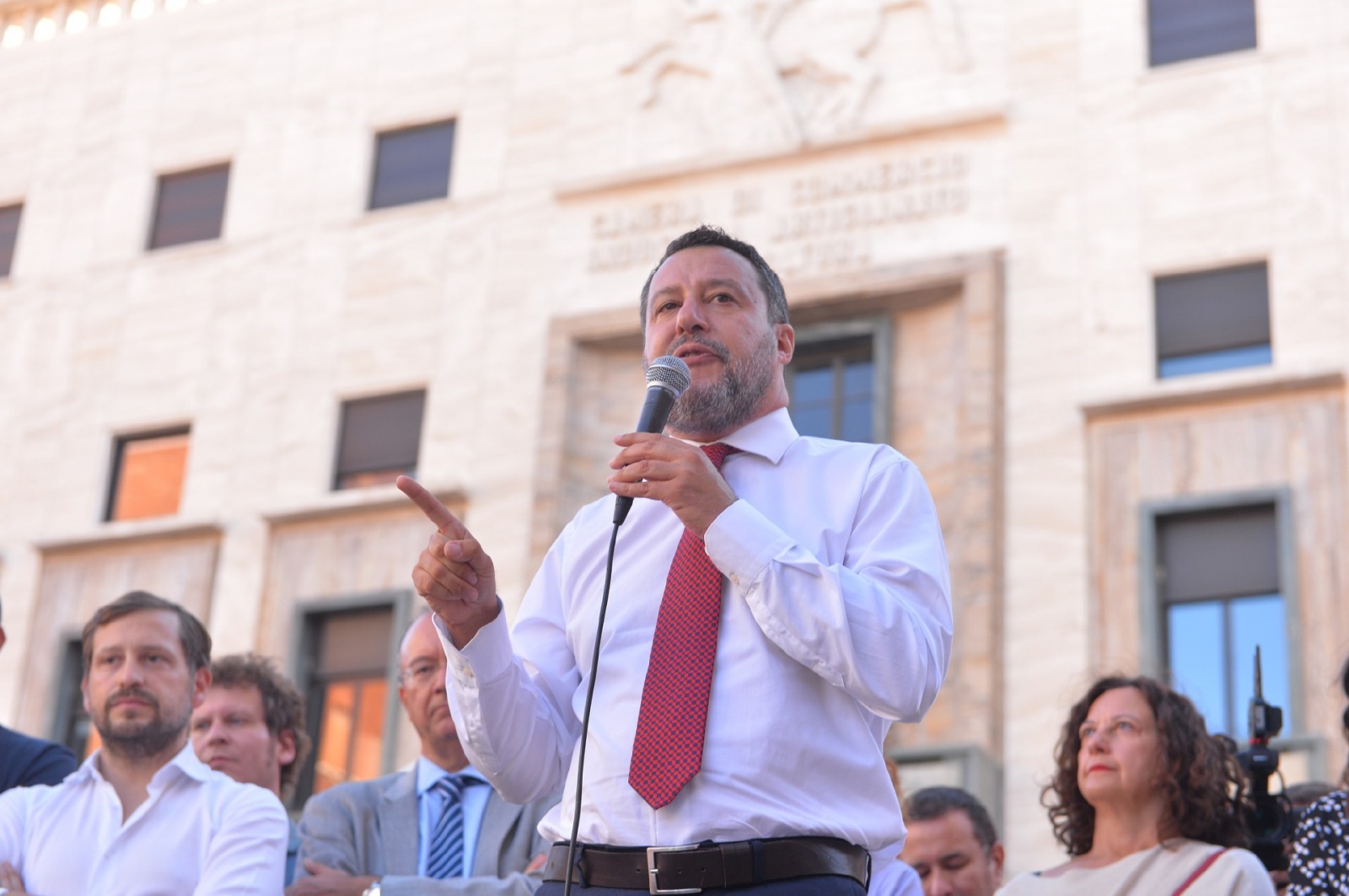 VARESE MATTEO SALVINI IN PIAZZA MONTE GRAPPA PER CAMPAGNA ELETTORALE POLITICHE 2022 CON I CANDIDATI. RISOTTATA LEGA E BIRRA