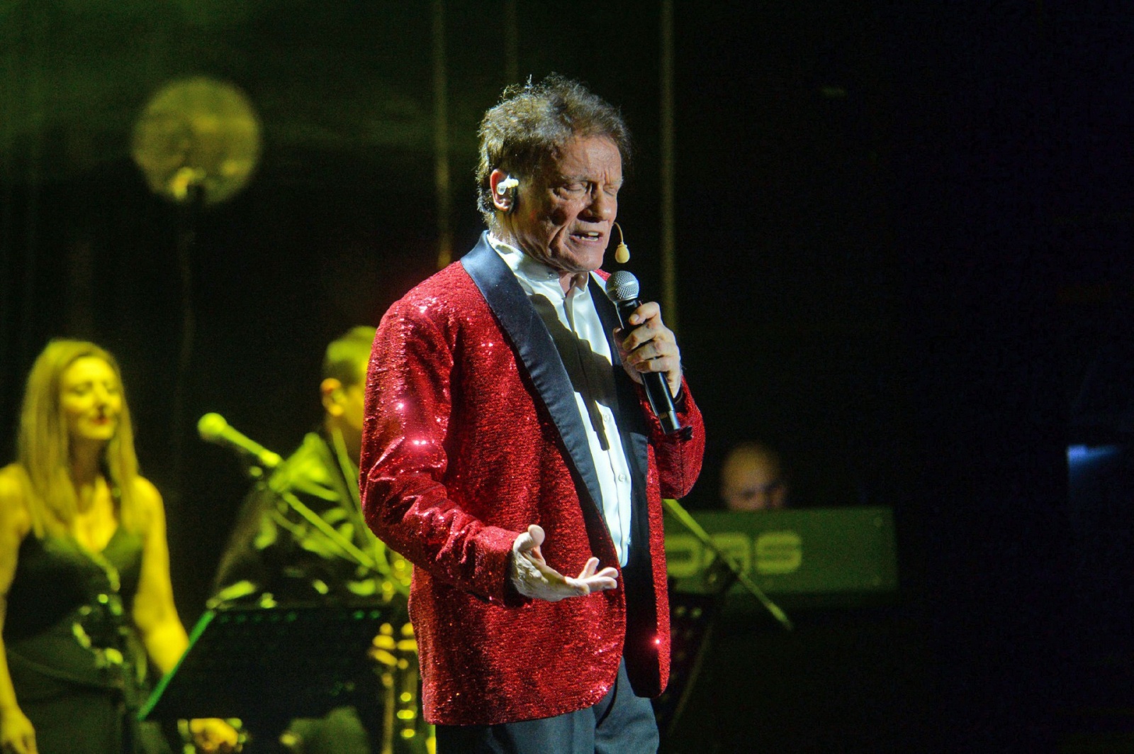 VARESE CONCERTO MASSIMO RANIERI TEATRO DI VARESE