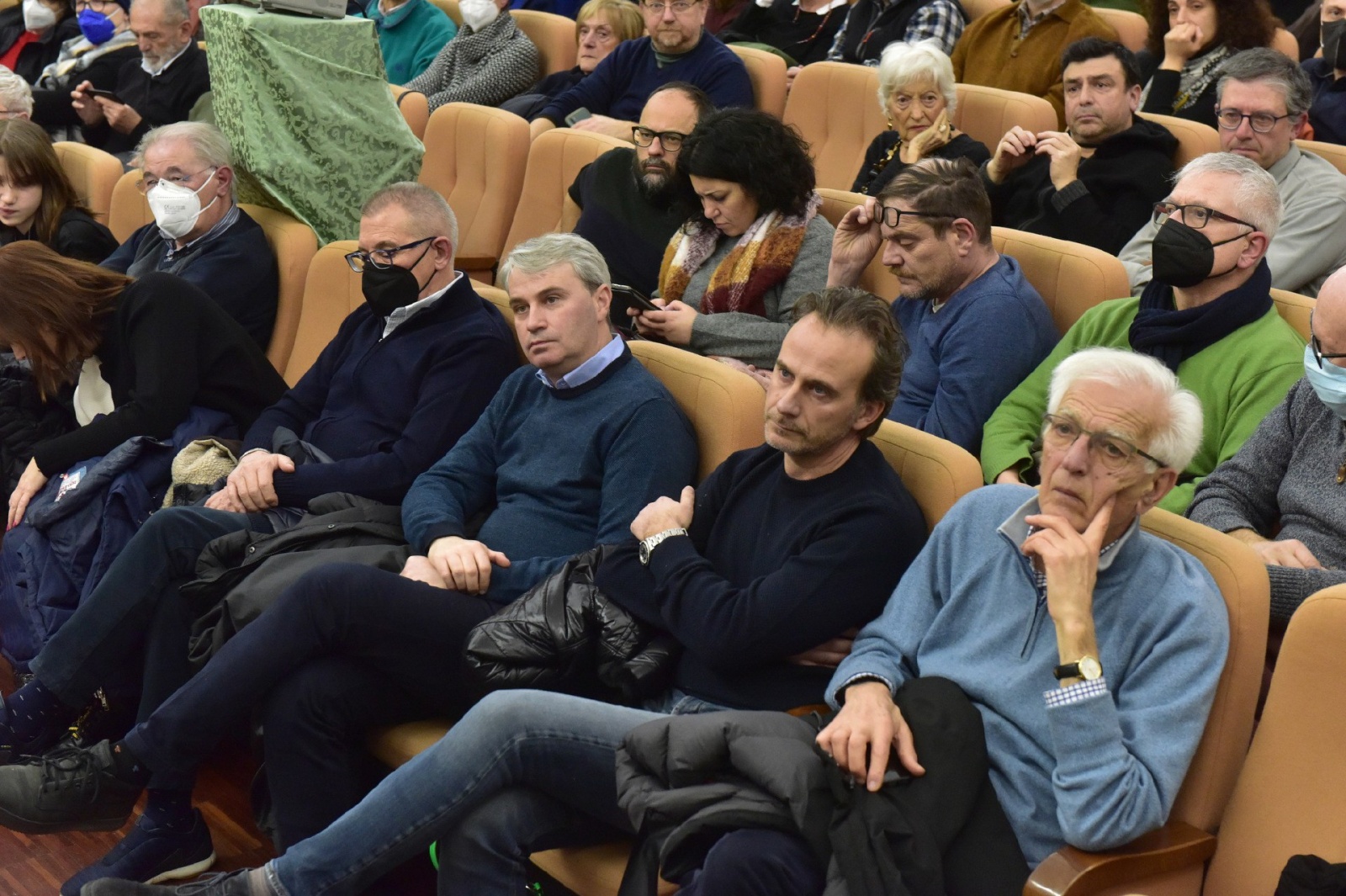 VARESE ELLY SCHLEIN CANDIDATA SEGRETARIO DEL PD ALLA SALA MONTANARI