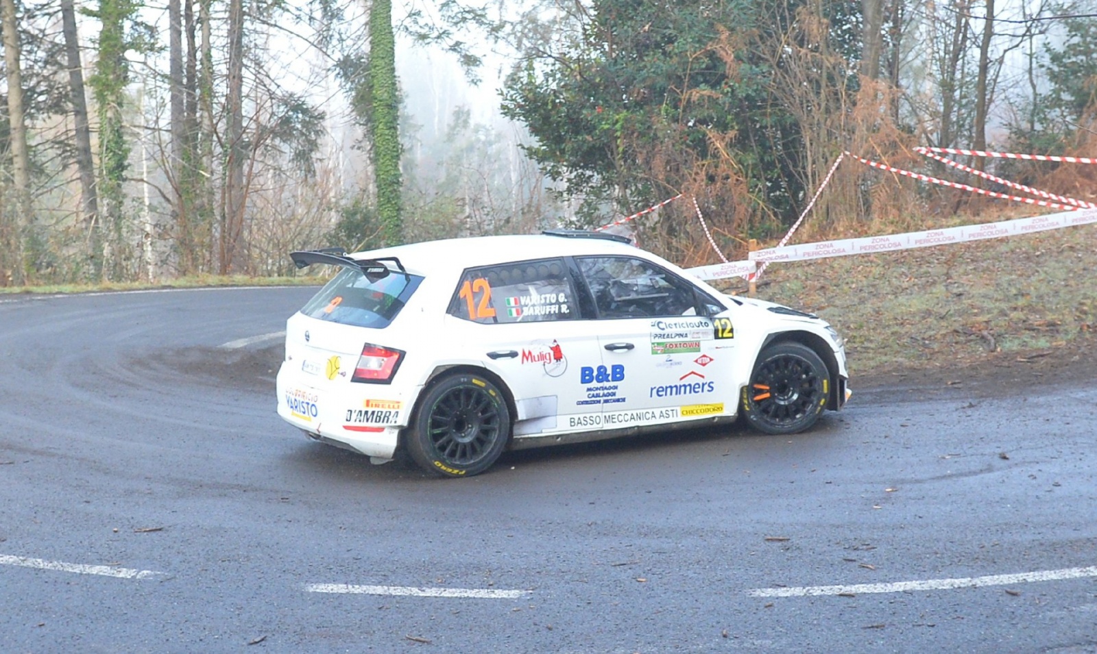 VARESE. PROVA SPECIALE SETTE TERMINI RALLY DEI LAGHI 2023 NELLA FOTO GIANLUCA LUCHI RAMON BARUFFI