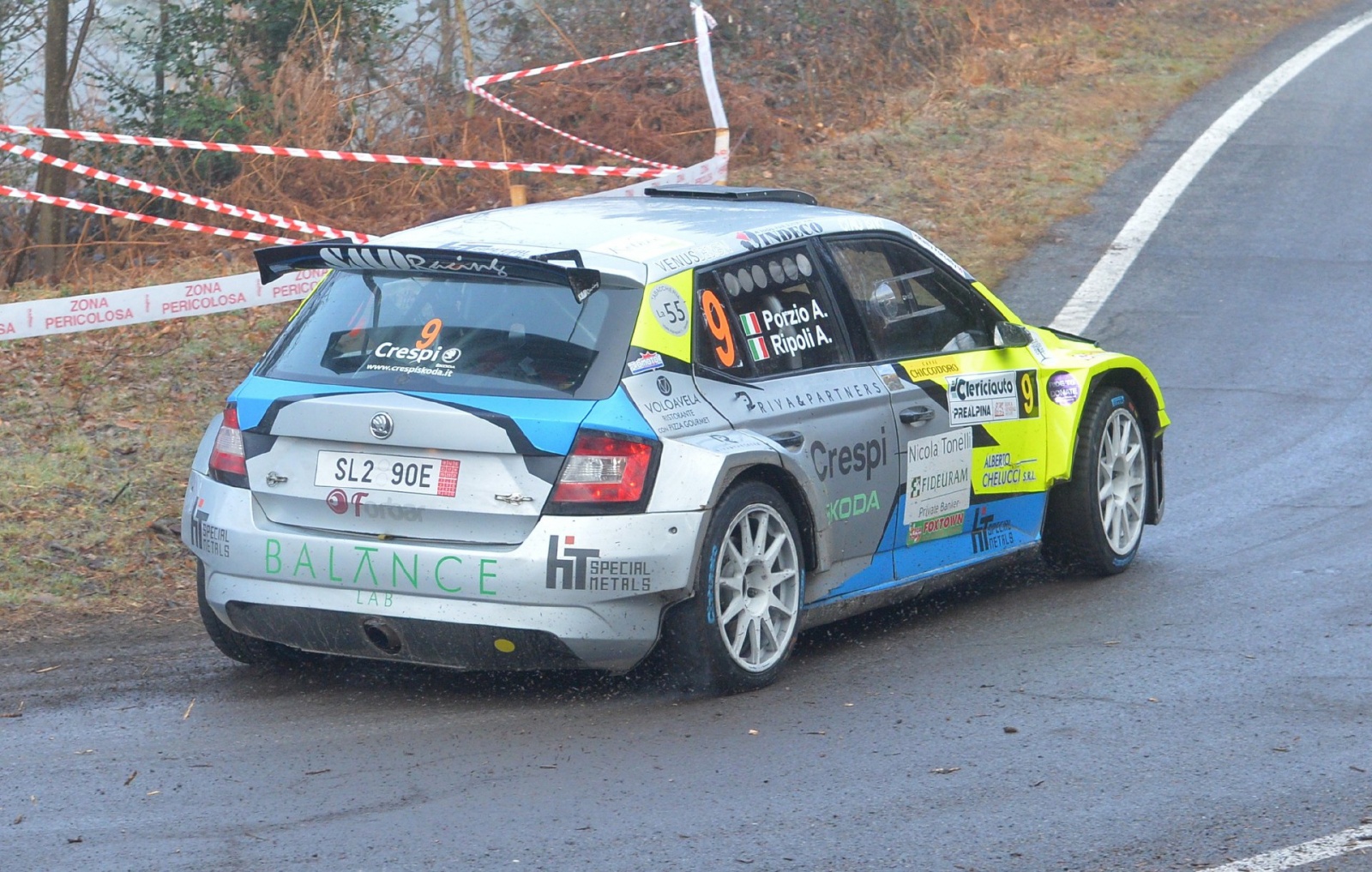 VARESE. PROVA SPECIALE SETTE TERMINI RALLY DEI LAGHI 2023 NELLA FOTO ALESSANDRO RIPOLI ALBERTO PORZIO