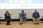 BUSTO ARSIZIO. BAFF 2023. ALCUNI DEI PROTAGONISTI DELLA SERIE “MARE FUORI” OSPITI DELLA SERATA INCONTRANO IL PUBBLICO NELLA FOTO LAURA DELLI COLLI, PRESIDENTE SINDACATO NAZIONALE GIORNALIASTI CINEMATOGRAFICI ITALIANI, CONSEGNA IL PREMIO LELLO BERSANI A AN