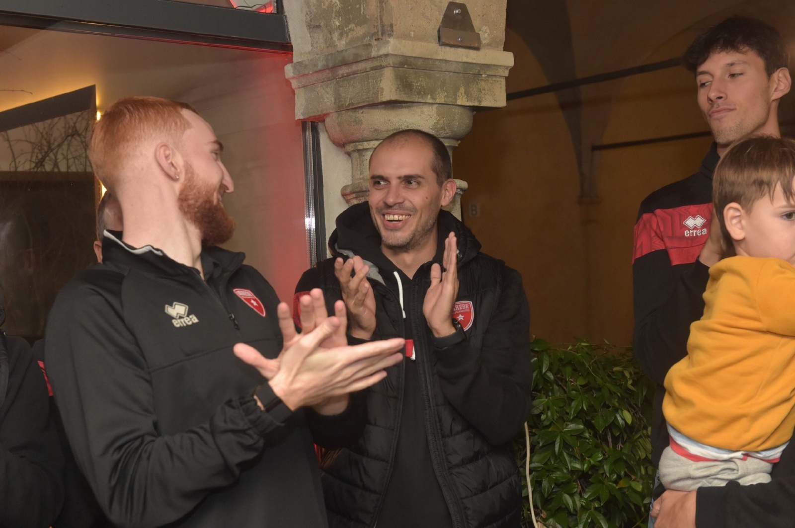 VARESE. PRESENTAZIONE OPENJOBMETIS PALLACANESTRO VARESE 2024 2025 AI TIFOSI AL CAFFEÕ BROLETTO NELLA FOTO ASSISTENTE COACH FEDERICO RENZETTI