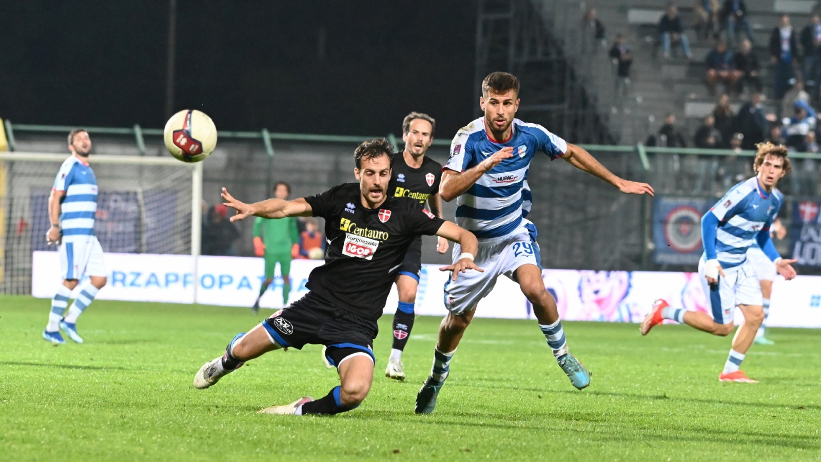 BUSTO ARSIZIO PRO PATRIA NOVARA CALCIO NELLA FOTO TOCI