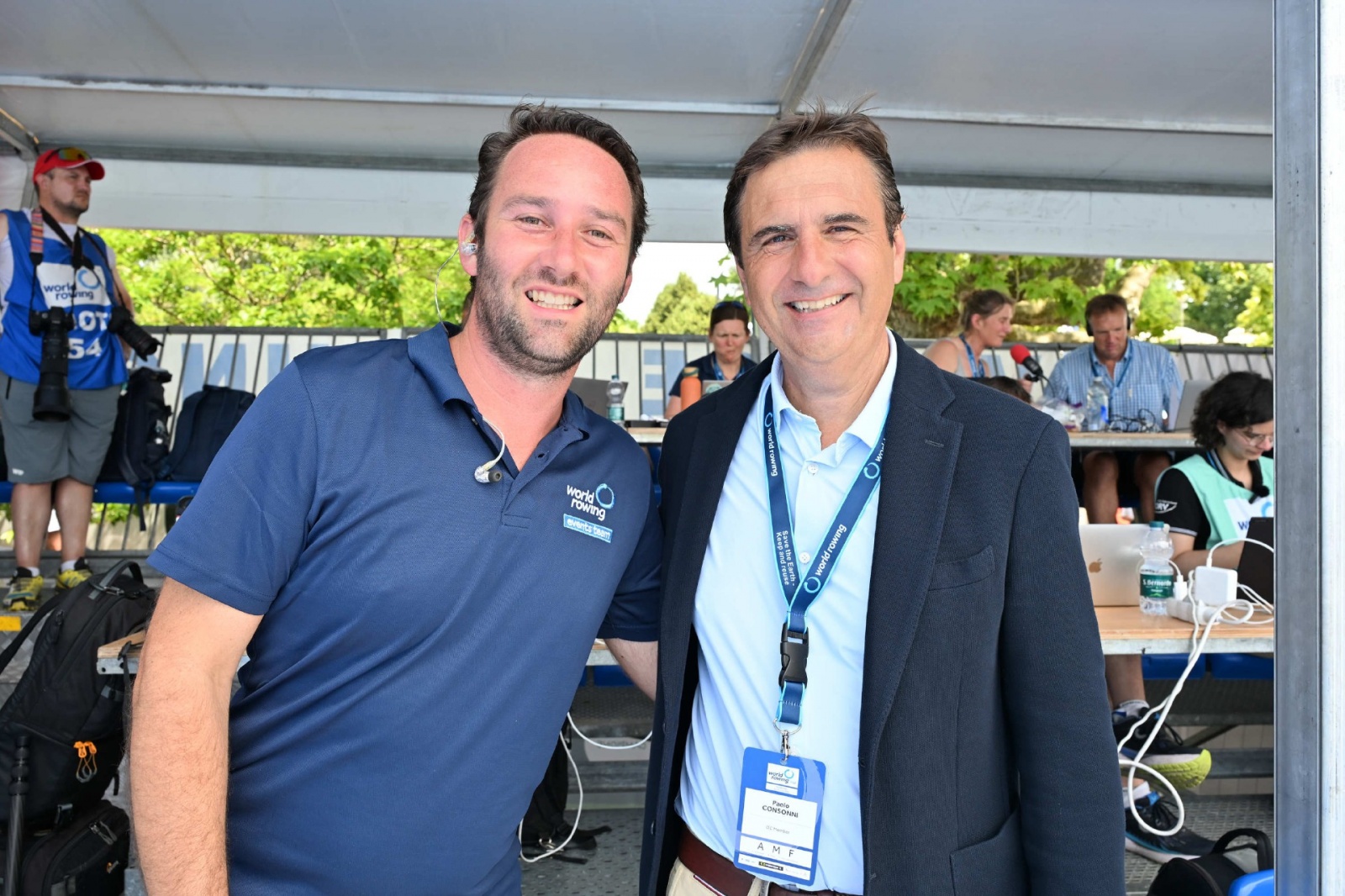 VARESE. CANOTTAGGIO. COPPA DEL MONDO 2025. WORLD ROWING CUP. 3� GIORNATA. FINALI E PREMIAZIONI NELLA FOTO LUCA BROGGINI CON PAOLO CONSONNI, PRESIDENTE CANOTTIERI VARESE