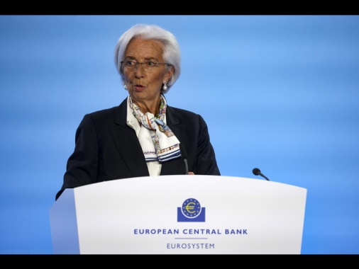 Lagarde, 'banche robuste, rischi dagli immobili commerciali'