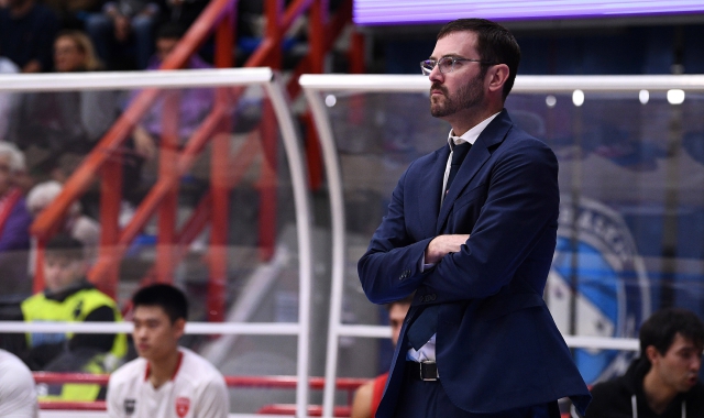 Basket, Varese al bivio