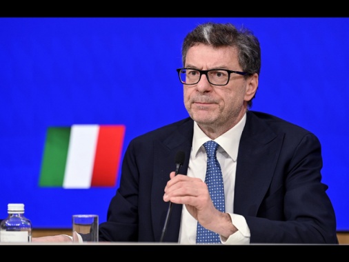 Giorgetti, dal G7 pieno e convinto sostegno all'Ucraina