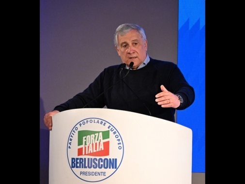 Tajani, la legge 194 non si tocca, c'è e va rispettata