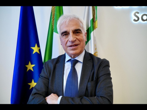 ++ Regione Puglia, si dimette l'assessore alla Sanità ++